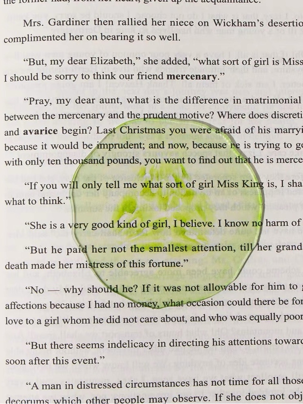 Handmade Green Resin Circle Bookmark / Decorative Page Accent